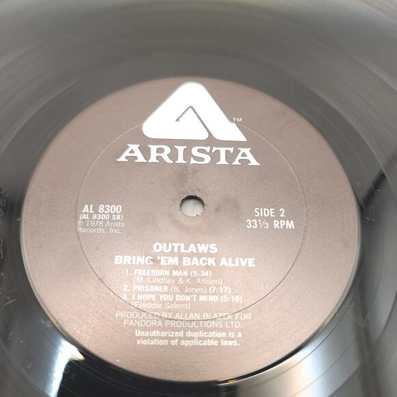 Outlaws Bring Em Back Alive Vinyl Record 1978 - Picture 7 of 7